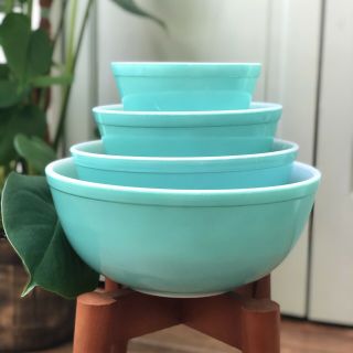 Vintage Pyrex Turquoise Mixing Bowls Complete Set 401 402 403 404 Euc
