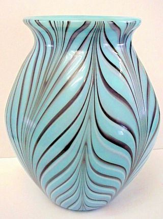 Fenton Glass Robert Barber Dave Fetty Blue Feather Vase Limited To 1000