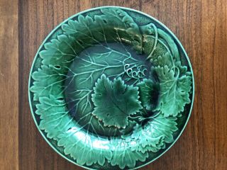 Vintage Majolica Green Leaf & Vine Plate 7.  5 "