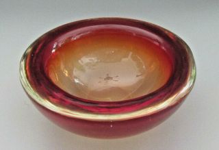 Italian Mid Century Modern Murano Amber Glass Bowl with Submerged Red Glass 3
