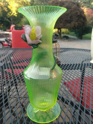 Stevens And Williams Vaseline Art Glass Vase W/applied Flower