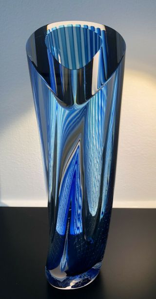 Magnificent Blue Goran Warff Kosta Boda Sweden Signed Saraband Glass Vase