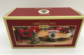 Spode Christmas Tree & Gift Box Salt And Pepper Set Msrp $40