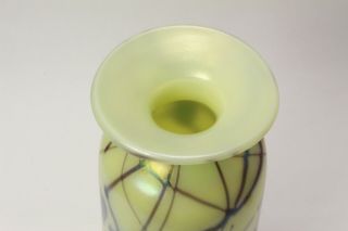 Fenton Robert Barber Dave Fetty Art Glass Hanging Hearts Custard Iridescent Vase 3