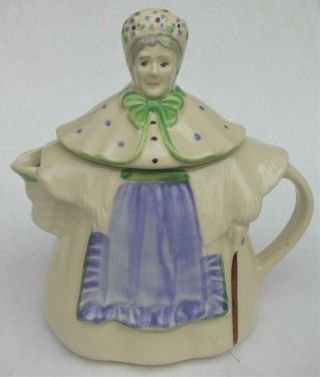 Very Good Vintage Shawnee Pottery " Granny Ann " Tea Pot