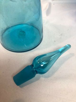 Vintage 16” Blenko 920 decanter flame stopper ocean blue glass MCM 2