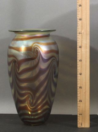 Robert Eickholt Blown Studio Art Glass Iridescent Pulled Feather Hand Vase