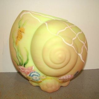 Fenton Limited Edition Frank Fenton Memorial Hand Painted Burmese Nautilus Vase