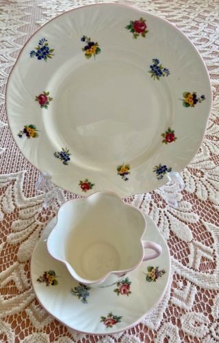 Vtg Crown Staffordshire England Fine Bone China Floral Bouquet Cup Saucer Plate
