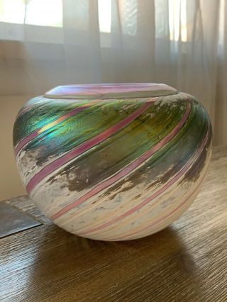 Robert Held " Skookum Signed " Art Glass Vase,  Gorgeous Colors 4 1/2” Tall