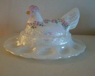 Fenton Limited Edition Irridescent Hen On A Nest Deviled Egg Tray 602/950