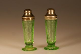Vintage Hazel Atlas Glass Company Green Royal Lace Salt & Pepper Set C.  1935