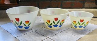 Set Of 3 Vintage Fire King White Tulip Bowls Ovenware Kitchenware
