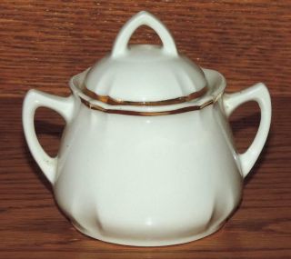 Nm Vintage Germany 134 Small Porcelain Covered Sugar Bowl W/lid - White W/gold