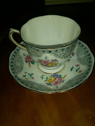Vintage Royal Albert English Bone China Tea Cup & Saucer - Coniston 03f3/.  5