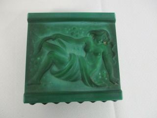 Vtg Ingrid Curt Schlevogt Czech Green Malachite Glass Art Deco Nude Trinket Box