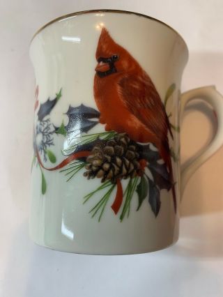 Lenox Winter Greetings Red Cardinals Carved Coffee Tea Mug Catherine McClung 2
