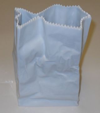 Tapio Wirkkala Vintage Design Classic White Porcelain Paper Bag Vase 1977