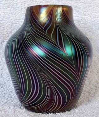 Diminutive 1981 Orient & Flume Studio Art Glass Vase W Iridescent Swirls