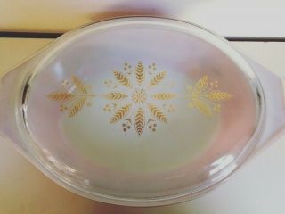VINTAGE PYREX GOLDEN POINSETTIA RED OVAL CASSEROLE 045 2.  5 QT WITH LID 3