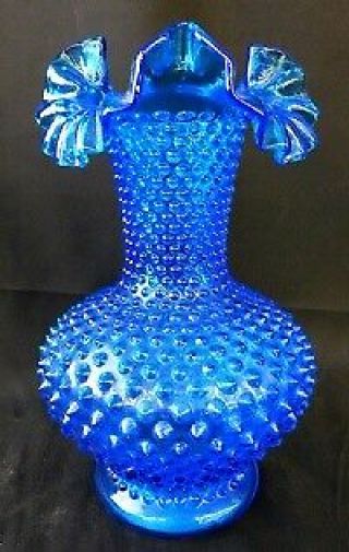 Fenton Glass Blue Hobnail Vase