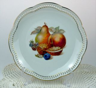 Vintage Schumann Arzberg Reticulated Plate Fruit And Nuts Design Germany 7 3/4 "