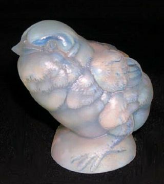 Sabino Art Glass Opalescent Crystal Chick Made In France,  Signed 3 " X 3 "