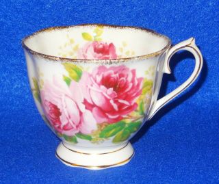 American Beauty Royal Albert Tea Cup Bone China England