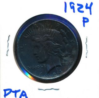 Peace Dollar - 1922 - P - Very Dark Toned Dtb