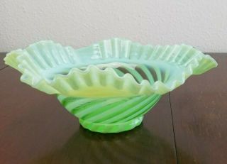 Fenton ? Spiral Optic Opalescent Green 9 " Ruffled Bowl Basket Crimped Swirl Vict
