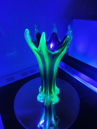 Absolutely Stunning Very Large Murano Uranium Glass Vase