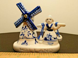 Delft Blue Dutch Girl Milkmaid Windmill Holland Handpainted Souvenir Eh10412