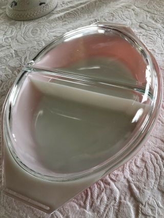 Pyrex Pink Daisy 1.  5 Quart Divided Dish With Lid Pristine 3