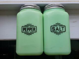 Mckee Jadeite Skokie Green Jadite Small Art Deco Box Salt/pepper Range Shaker