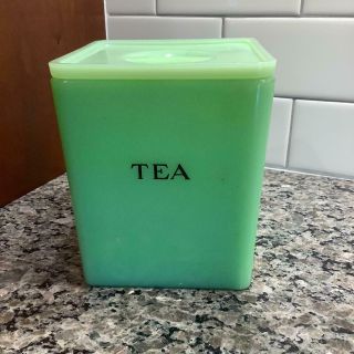 Jadeite Jeannette Glass Square Tea Poinsettia Kitchen Canister W/chipped Lid