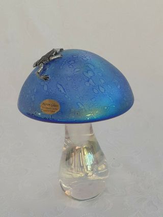 Heron Glass Giant Blue Mushroom With Large Climbing Frog - Gift Box - Hand Made