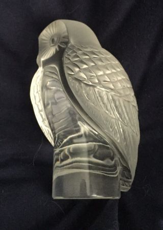 Lalique Crystal Chouette Owl Paperweight Signed on Bottom 3