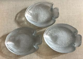Arcoroc (29) Clear Glass Small Fish Shaped Bread Appetizer Snack Plates France