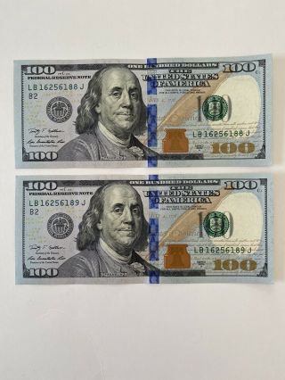 Two Uncirculated $100 One Hundred Dollar Bills In Sequential Consecutive Order