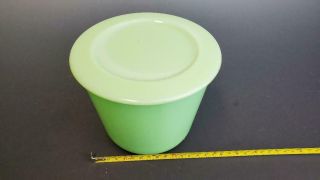 Vintage Green Mckee Jadeite / Jadite Coffee Canister Jar With Lid -