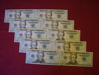 10 Crisp Uncirculated 2017 Consecutive Serial Numbered 20 Dollar Bills