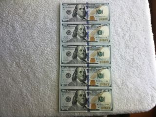 Five $100 One Hundred Dollar Bills Sequential Serial Numbers Uncirculated 2013