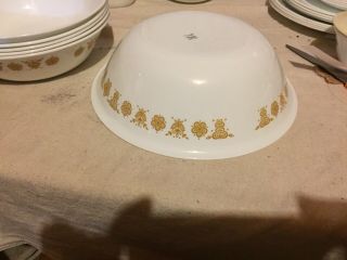 VINTAGE GOLDEN BUTTERFLY 5 SERVING BOWLS AND 1 XTRA LARGE BOWL 3