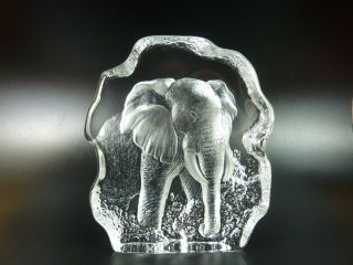 Mats Jonasson Large Elephant Crystal Sculpture 3288 Swedish Art Glass