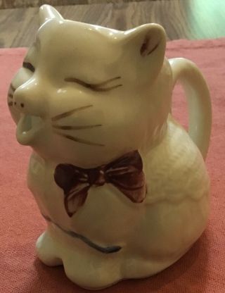 Vintage Shawnee Pottery “puss ‘n Boots” Kitty Cat Creamer From 1940s.