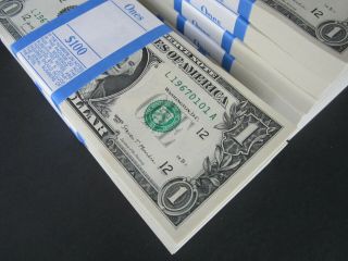 100 $1 Bills One Dollar Money L/a Pack 2017 Collectible Cash Currency