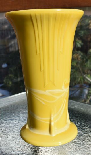 Vtg Yellow Marbleized 8 3/4 " Akro Agate Westite 312 Graduated Dart Vase Art Deco