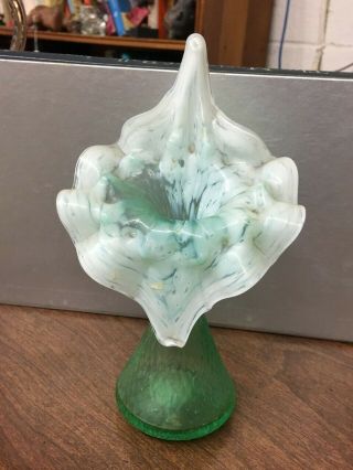 Victorian 7 - 1/4 " Green Opalescent Jack In Pulpit Vase