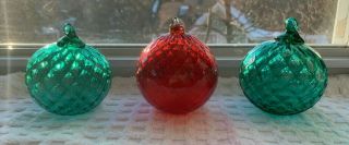 Set Of 3 Thames Glass Prism Green & Red Mouth Blown Art Glass Ball Ornaments
