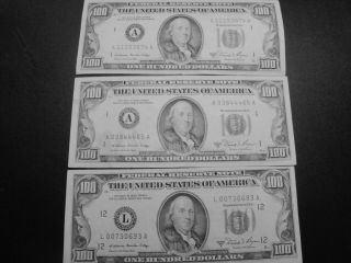 (1) $100.  00 Series 1981 - A Federal Reserve Note Xf Circulated